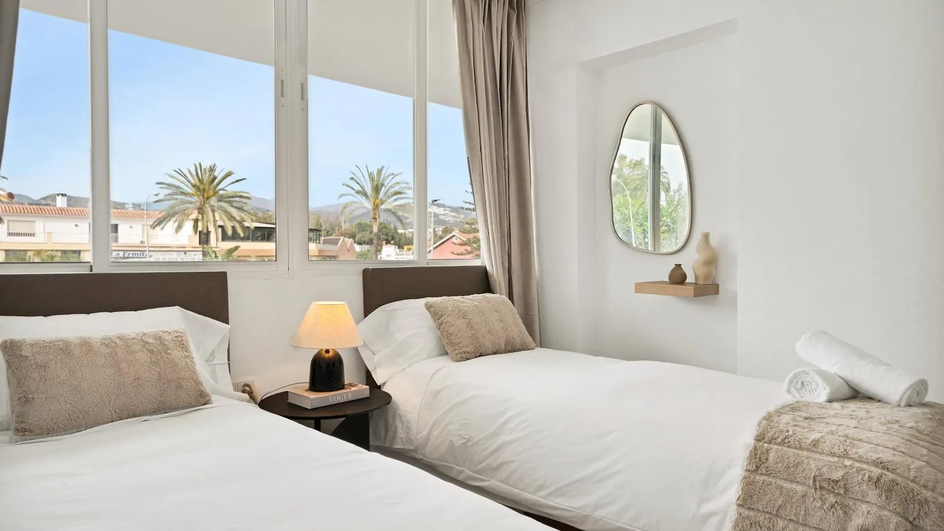 Marbella Beachfront - Exclusivo Apartamento En Primera Linea De Playa 0*,  Spain
