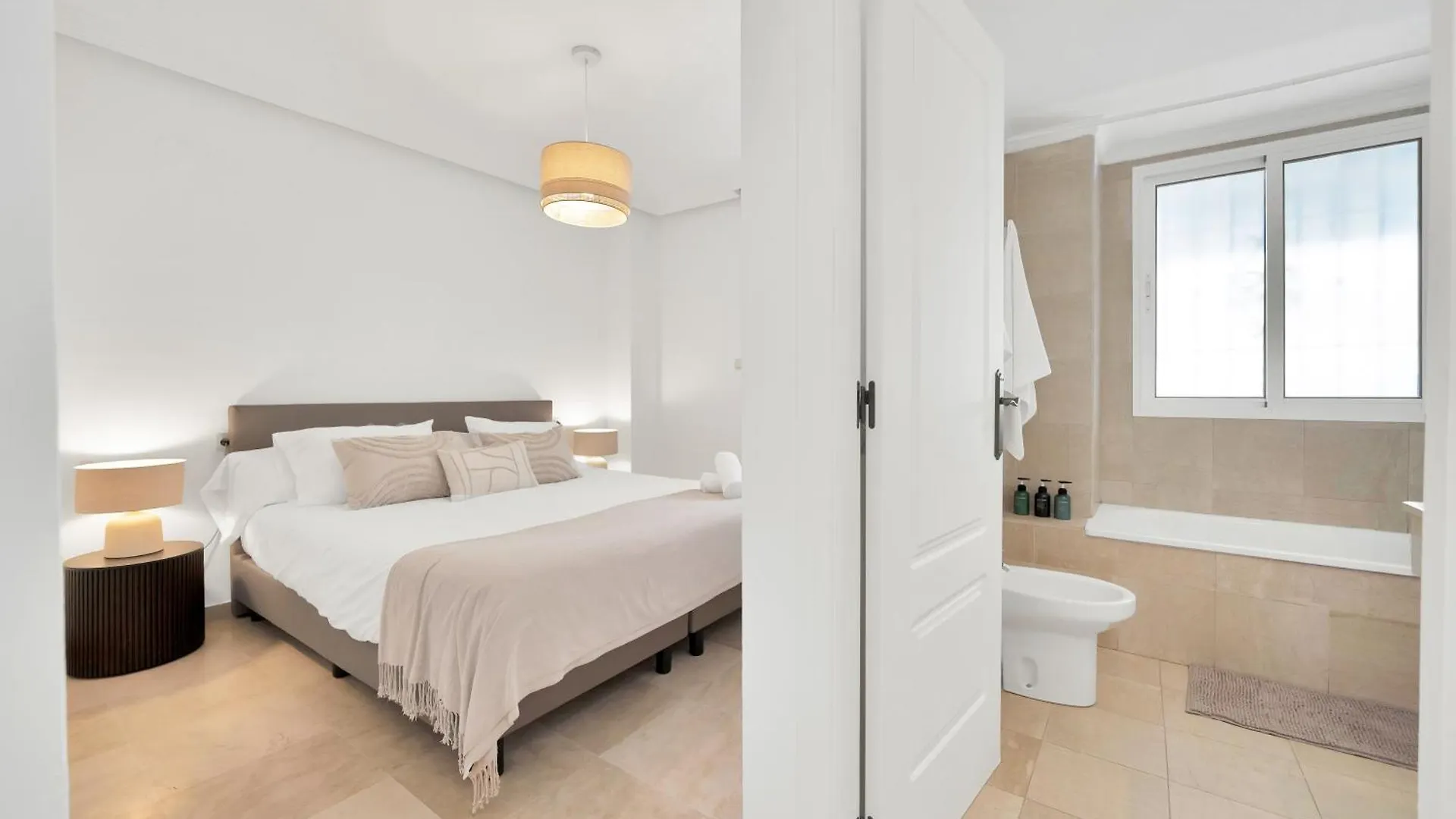 Marbella Beachfront - Exclusivo Apartamento En Primera Linea De Playa Apartment